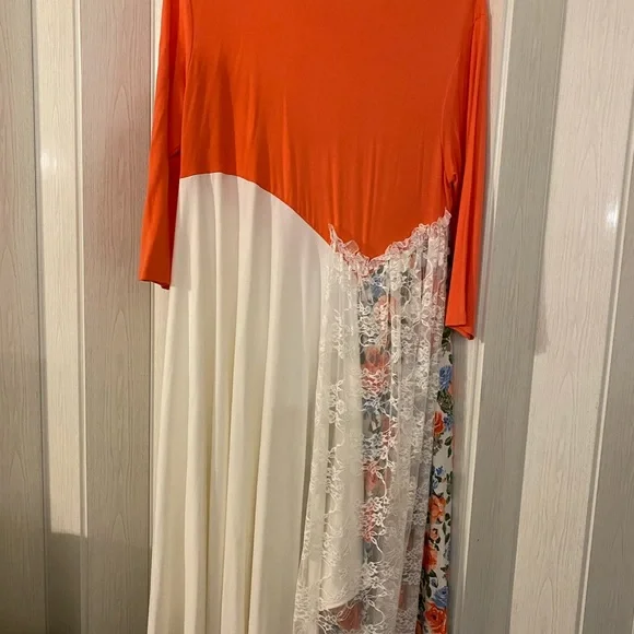 Custom made dress. - Picture 6 of 10